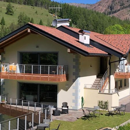 B&B Le Stagioni Di Stava Tesero Eksteriør billede