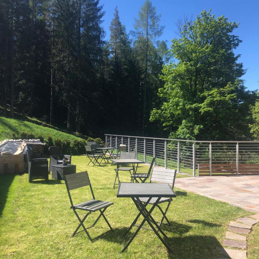 B&B Le Stagioni Di Stava Tesero Eksteriør billede